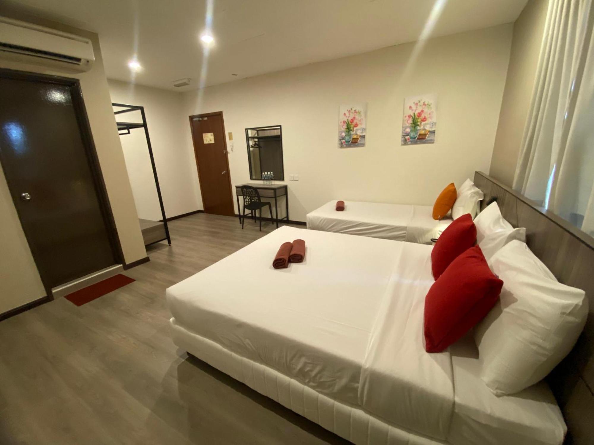 Northern Lodge Hotel Sungai Petani Esterno foto
